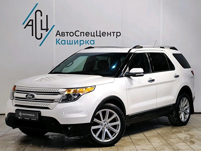 Автомобиль Ford Explorer V поколение 3.5 AT 4WD (294 л.с.) Base Белый 2013 с пробегом 192 567 км