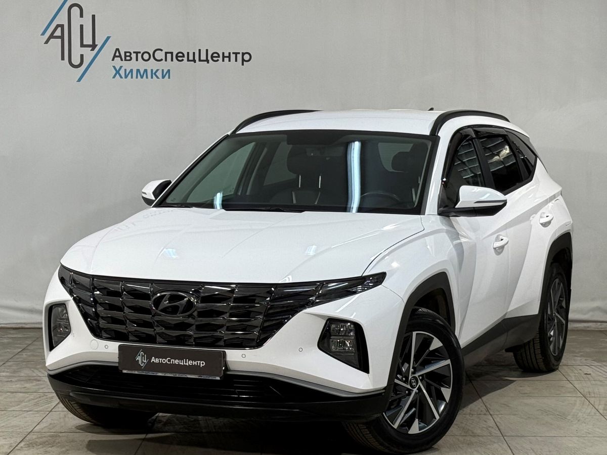 Автомобиль Hyundai Tucson IV поколение 2.0 AT 4WD (150 л.с.) High-Tech Белый 2024 с пробегом 41 000 км