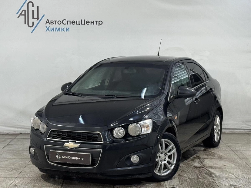 Автомобиль Chevrolet Aveo II поколение (T300) 1.6 AT (115 л.с.) LT Чёрный 2014 с пробегом 145 000 км