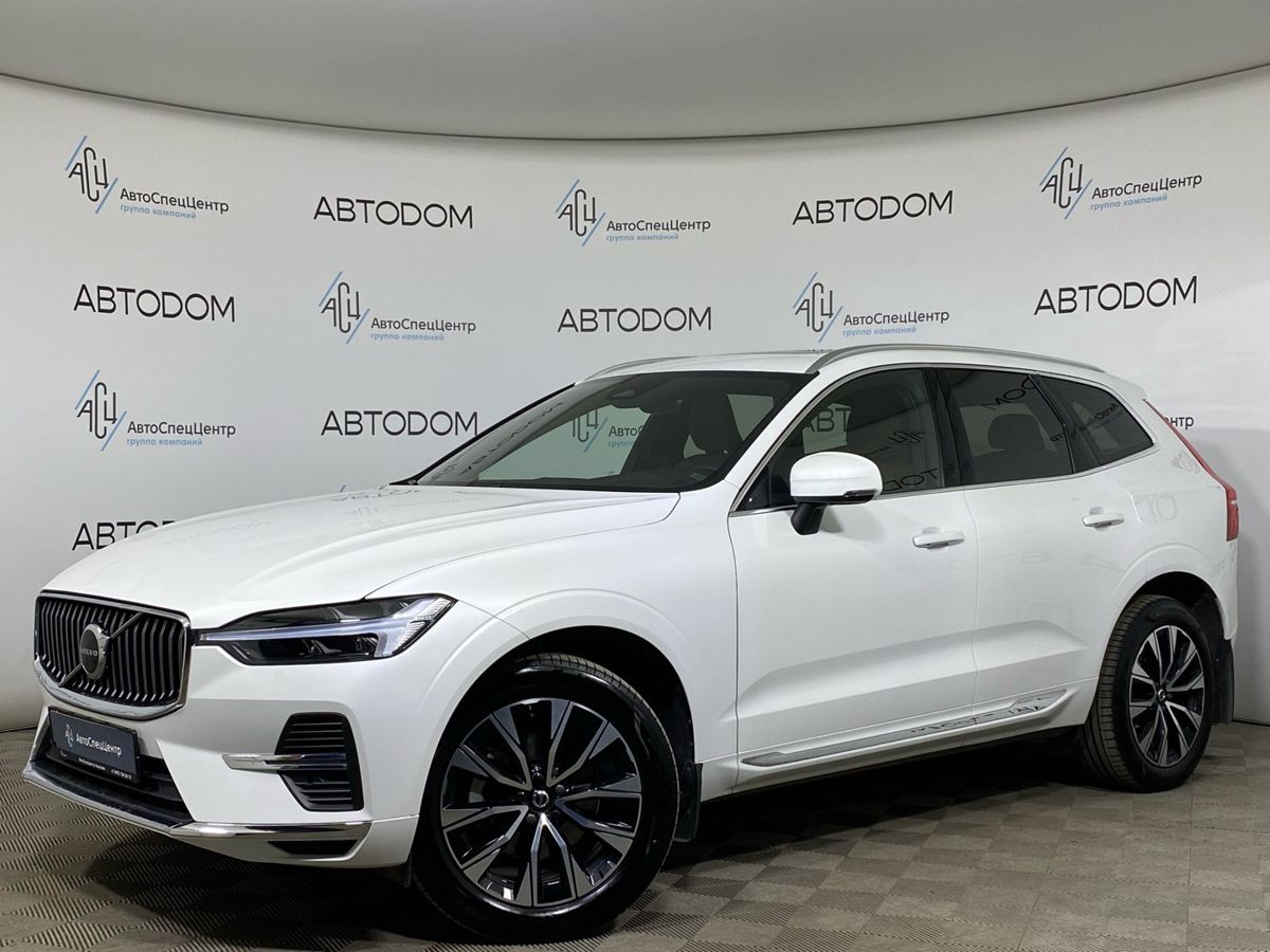 Volvo XC60 II [рестайлинг] 2.0 AT 4WD (250 л.с.) Luxury Чёрный 2023 с пробегом 28 000 км