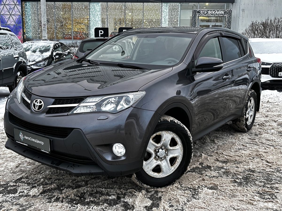 Автомобиль Toyota RAV4 IV поколение (XA40) 2.0 CVT 4WD (146 л.с.) Комфорт Плюс Серый 2013 с пробегом 210 000 км