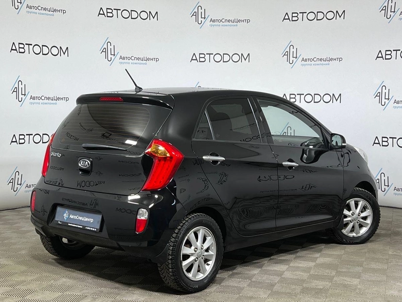 Автомобиль Kia Picanto II поколение 1.2 AT (85 л.с.) Luxe Чёрный 2011 с пробегом 86 334 км