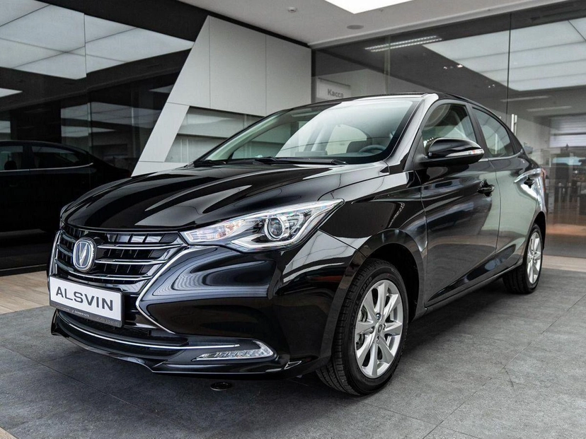 Автомобиль Changan Alsvin I поколение 1.5 AMT (98 л.с.) Tech Чёрный 2025 новый