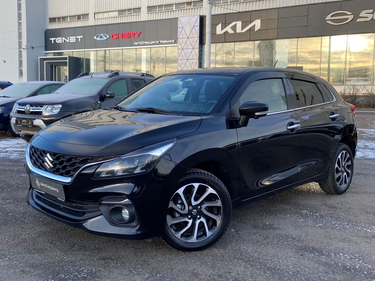Автомобиль Suzuki Baleno III поколение 1.5 AT (105 л.с.) Импорт Чёрный 2023 с пробегом 54 000 км