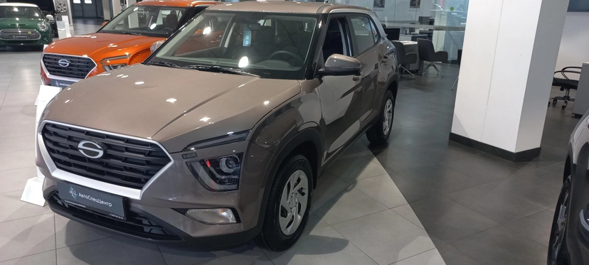 Автомобиль Solaris HC I поколение 1.6 AT (123 л.с.) Family + Ultra Бежевый 2025 новый
