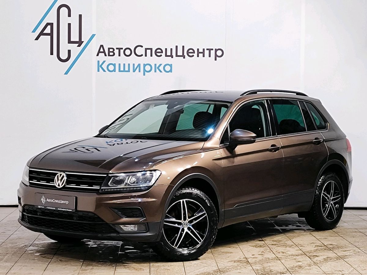 Автомобиль Volkswagen Tiguan II поколение 1.4 MT (125 л.с.) Comfortline Коричневый 2019 с пробегом 215 253 км