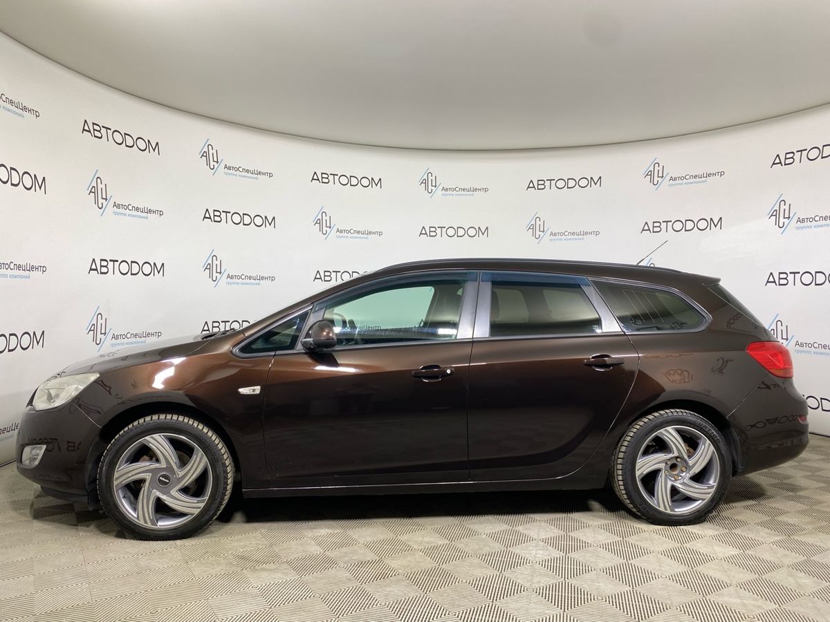 Автомобиль Opel Astra IV (J) [рестайлинг] 1.6 AT (115 л.с.) Enjoy Коричневый 2012 с пробегом 240 000 км