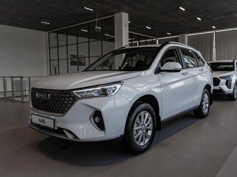Автомобиль Haval M6 II поколение 1.5 AMT (143 л.с.) Family Белый 2025 новый