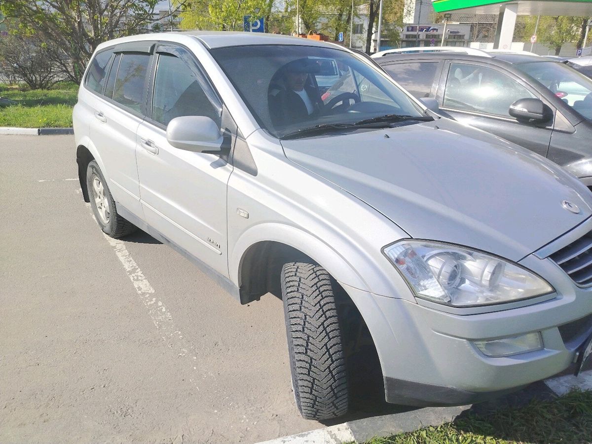 SsangYong Kyron I [рестайлинг] 2.3 MT 4WD (150 л.с.) Comfort Серый 2013 с пробегом 228 150 км