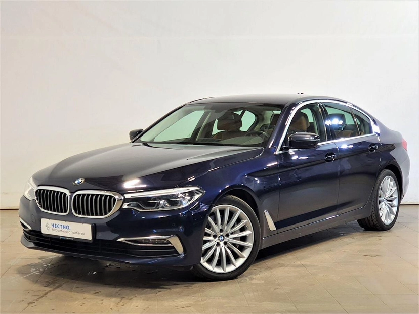 Автомобиль BMW 5 серии VII поколение (G30/G31) 530 2.0 AT 4WD (249 л.с.) Luxury Синий 2019 с пробегом 58 000 км