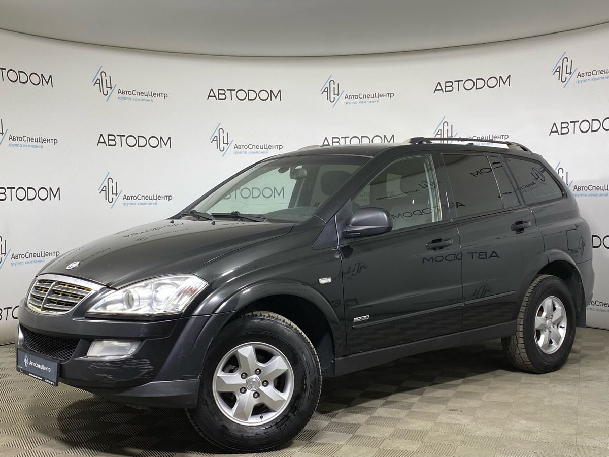 SsangYong Kyron I [рестайлинг] 2.3 MT 4WD (150 л.с.) Comfort Чёрный 2014 с пробегом 530 000 км
