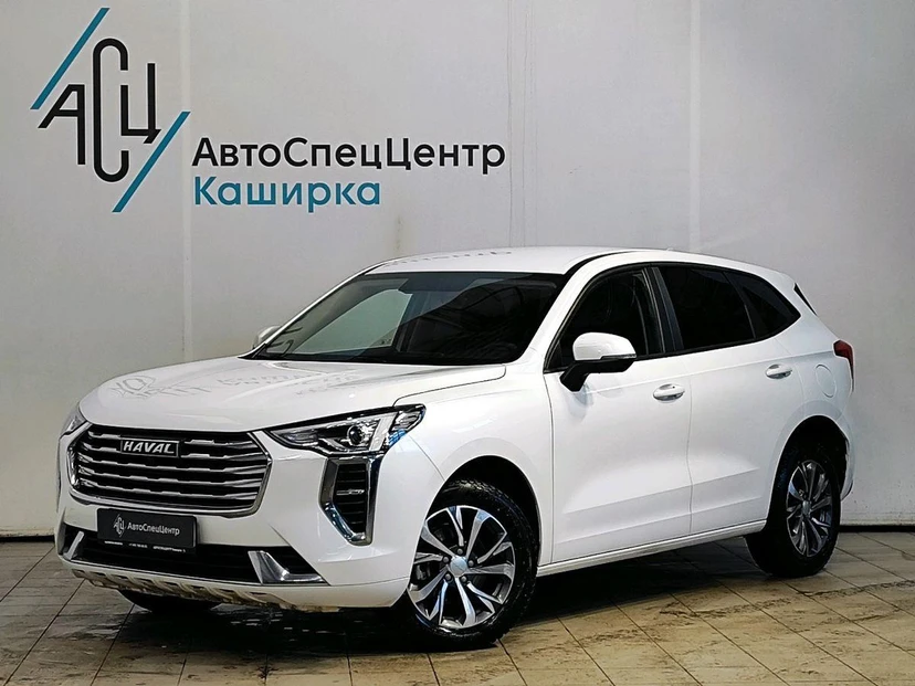 Автомобиль Haval Jolion I поколение 1.5 AMT (143 л.с.) Comfort Белый 2021 с пробегом 76 388 км