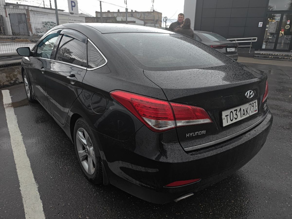 Hyundai i40 I поколение (VF) 2.0 AT (150 л.с.) Active Чёрный 2013 с пробегом 174 563 км