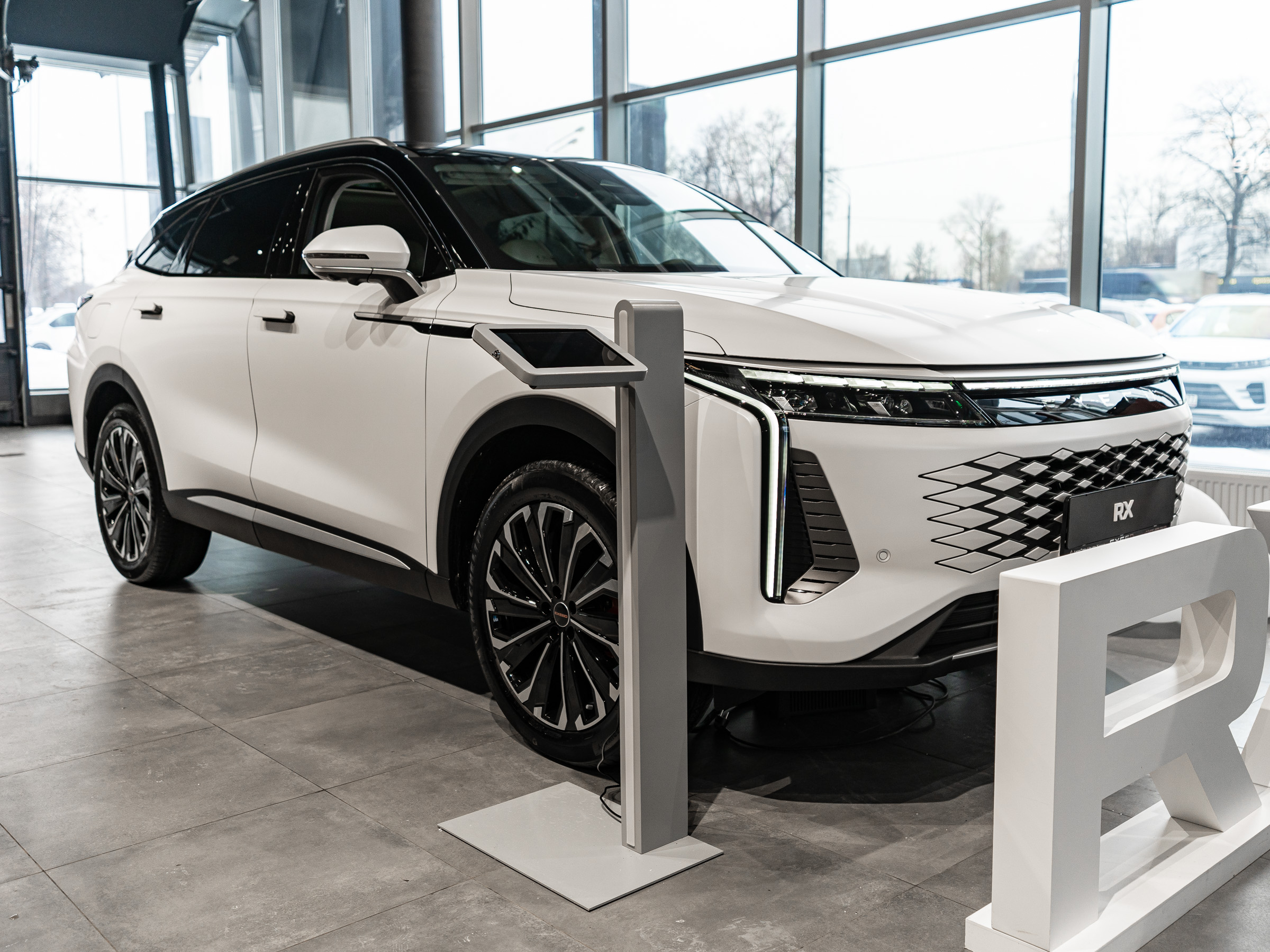 Автомобиль EXEED RX I поколение 2.0 AT 4WD (249 л.с.) Flagship Белый 2025 новый