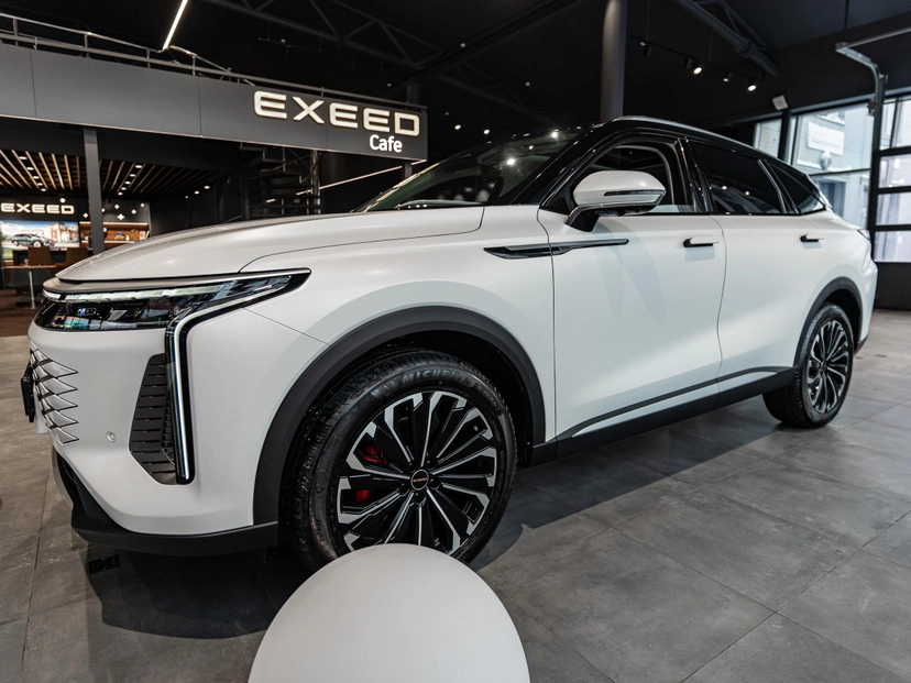 Автомобиль EXEED RX I поколение 2.0 AT 4WD (249 л.с.) Flagship Белый 2025 новый