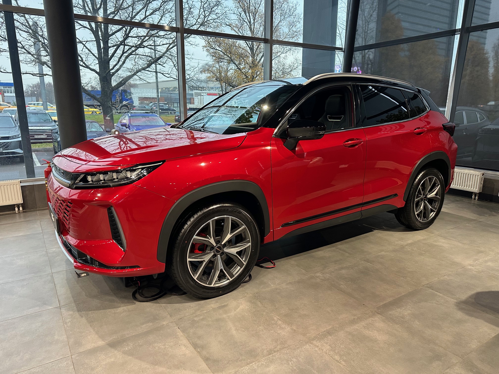 Автомобиль EXEED LX I [2-й рестайлинг] 1.5 CVT (147 л.с.) Business Красный 2024 новый