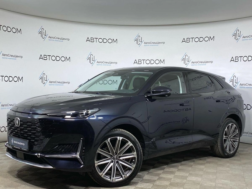 Автомобиль Changan UNI-K I поколение 2.0 AT 4WD (226 л.с.) Tech Чёрный 2023 с пробегом 30 858 км