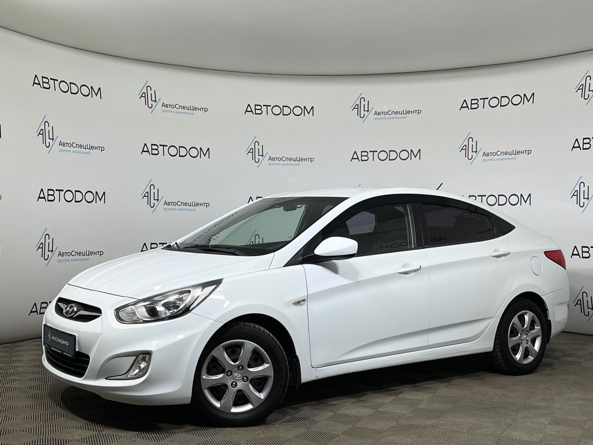 Hyundai Solaris I поколение 1.6 MT (123 л.с.) Comfort Белый 2011 с пробегом 70 220 км