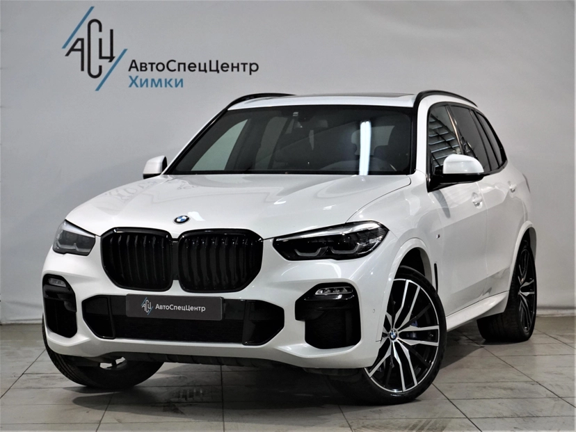 Автомобиль BMW X5 IV поколение (G05) 3.0d AT 4WD (249 л.с.) M Sport Plus Белый 2018 с пробегом 90 000 км