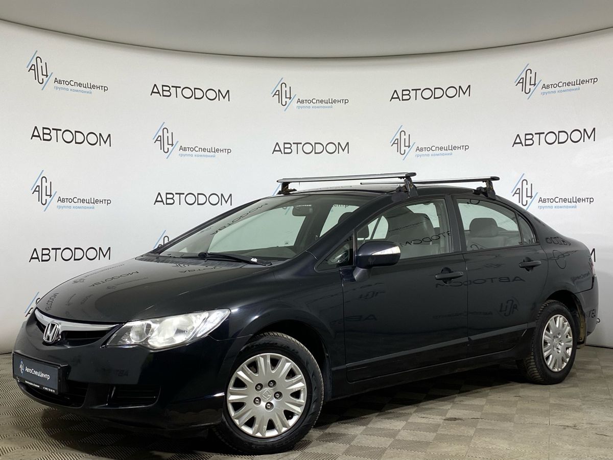 Автомобиль Honda Civic VIII поколение 1.8 MT (140 л.с.) Comfort Чёрный 2007 с пробегом 186 410 км