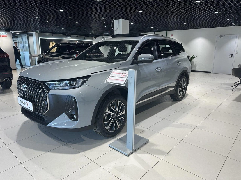 Автомобиль CHERY Tiggo 7L I поколение 1.6 AMT 4WD (150 л.с.) Active Серый 2025 новый