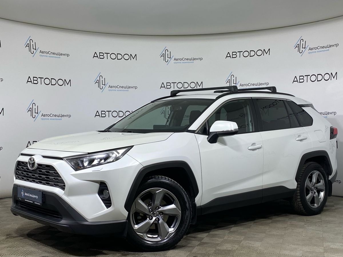 Автомобиль Toyota RAV4 V поколение (XA50) 2.5 AT 4WD (199 л.с.) Comfort Белый 2020 с пробегом 172 232 км