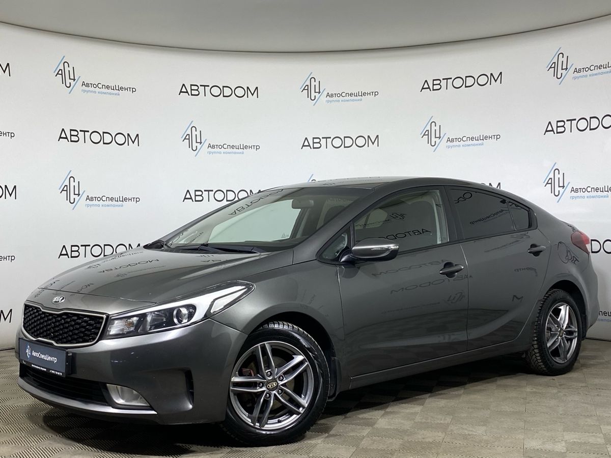 Автомобиль Kia Cerato III [рестайлинг] (Classic) 1.6 AT (130 л.с.) Luxe 2016 Серый 2017 с пробегом 152 000 км