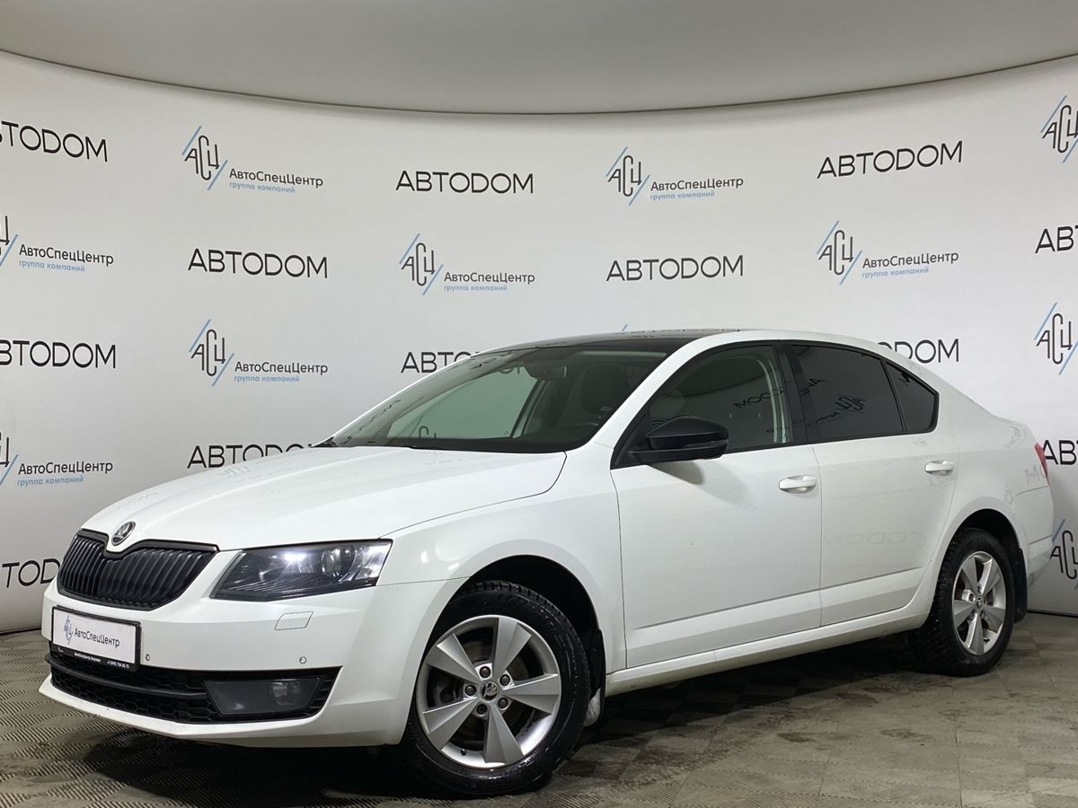 Автомобиль Skoda Octavia III поколение (A7) 1.4 MT (150 л.с.) Style Белый 2016 с пробегом 147 854 км