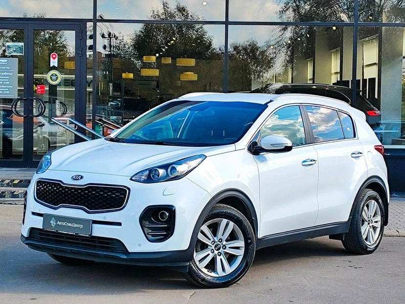 Kia Sportage IV поколение 2.0 AT (150 л.с.) Prestige Белый 2018 с пробегом 133 925 км