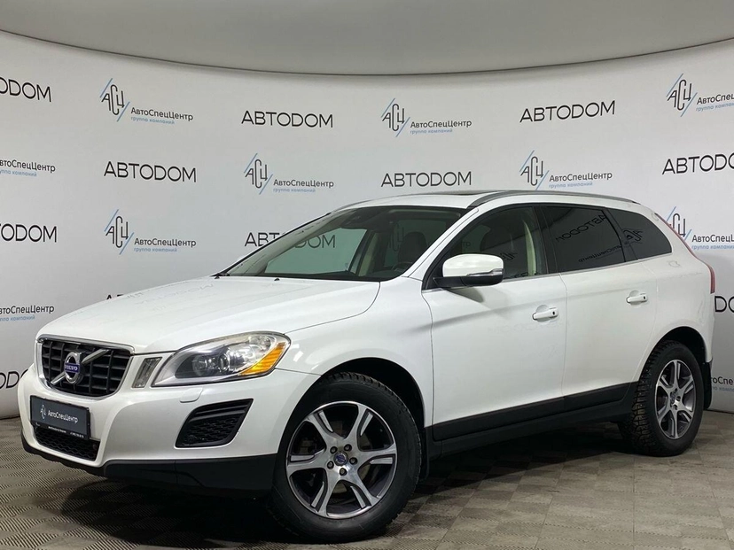Автомобиль Volvo XC60 I поколение 2.4d AT 4WD (163 л.с.) Summum Белый 2013 с пробегом 166 351 км