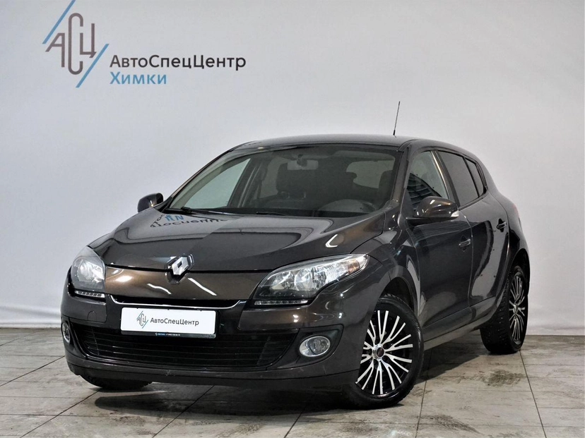 Автомобиль Renault Megane III [рестайлинг] 1.6 CVT (114 л.с.) Confort Коричневый 2013 с пробегом 110 000 км