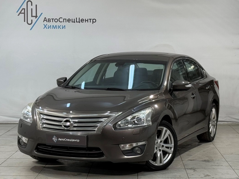 Автомобиль Nissan Teana III поколение (L33) 2.5 CVT (173 л.с.) Premium Коричневый 2014 с пробегом 152 000 км