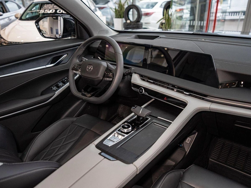 Автомобиль Changan CS75PLUS III поколение 2.0 AT (233 л.с.) Tech Серый 2024 новый