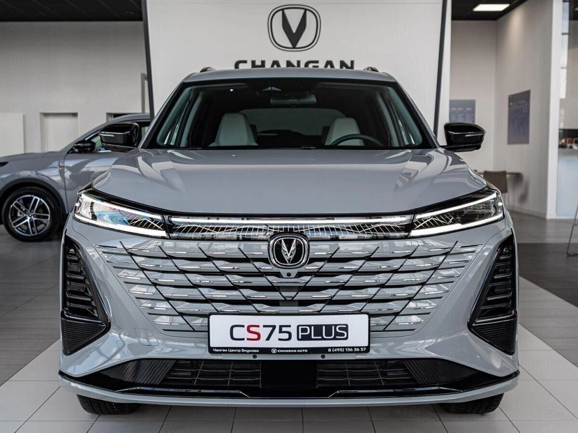 Автомобиль Changan CS75PLUS III поколение 1.5 AT (188 л.с.) Comfort Серый 2024 новый