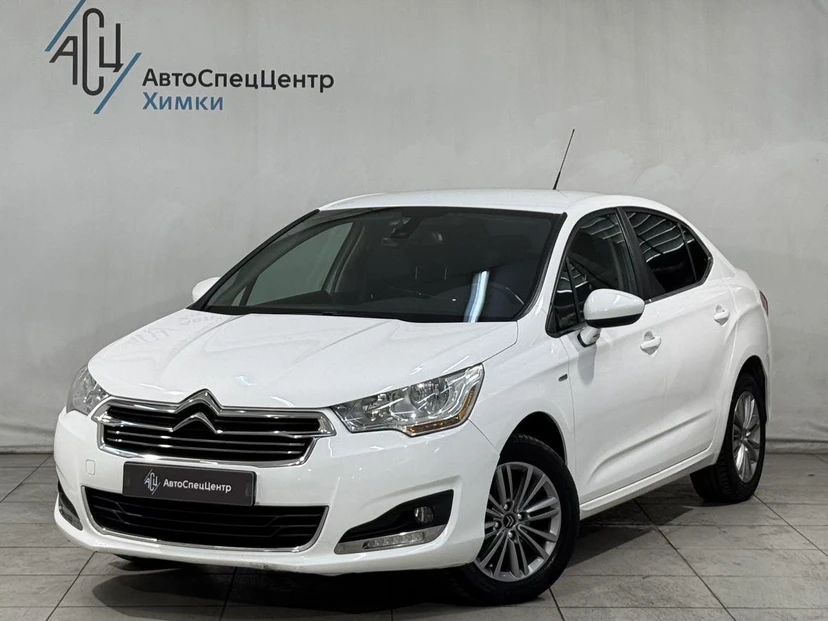 Citroen C4 II поколение 1.6 AT (120 л.с.) Exclusive + Белый 2015 с пробегом 85 000 км