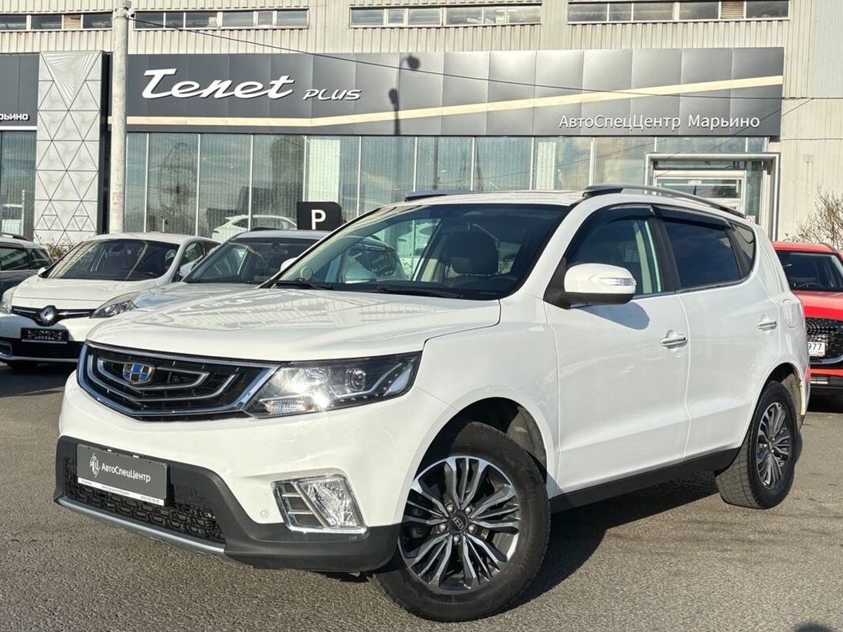 Geely Emgrand X7 I [2-й рестайлинг] 2.0 AT (139 л.с.) Флагшип Белый 2018 с пробегом 81 500 км