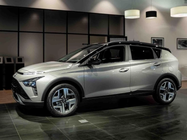 Автомобиль Hyundai Bayon I поколение 1.4 AT (100 л.с.) High-Tech Серый 2022 новый