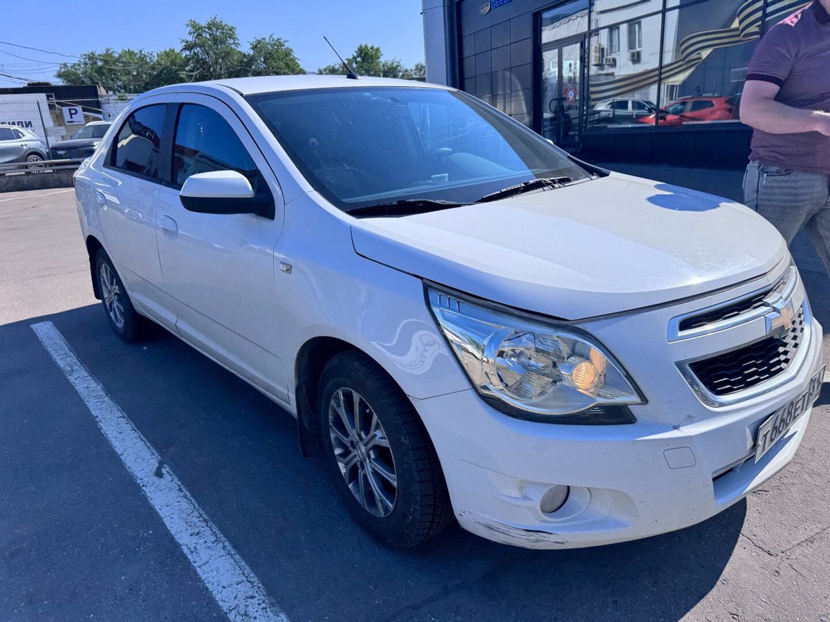 Chevrolet Cobalt II поколение 1.5 AT (105 л.с.) LT Белый 2014 с пробегом 168 768 км