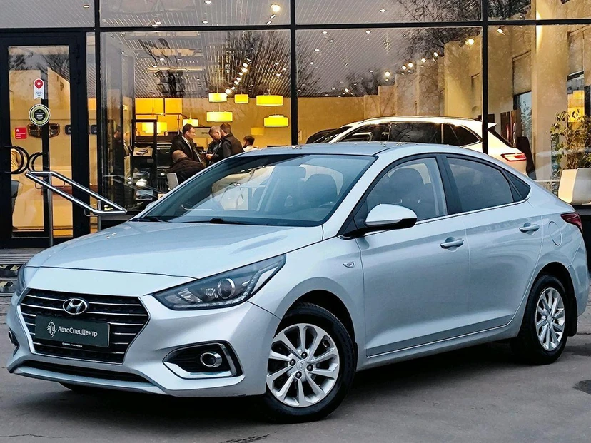 Hyundai Solaris II поколение 1.6 AT (123 л.с.) Super Series II + 7” Display Audio Серебристый 2019 с пробегом 141 930 км