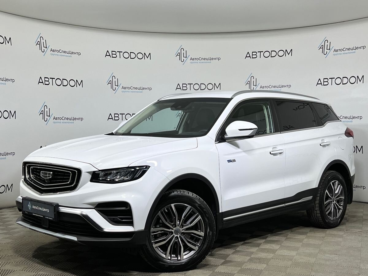 Автомобиль Geely Atlas Pro I поколение 1.5 AMT 4WD (177 л.с.) Flagship Белый 2024 с пробегом 26 500 км