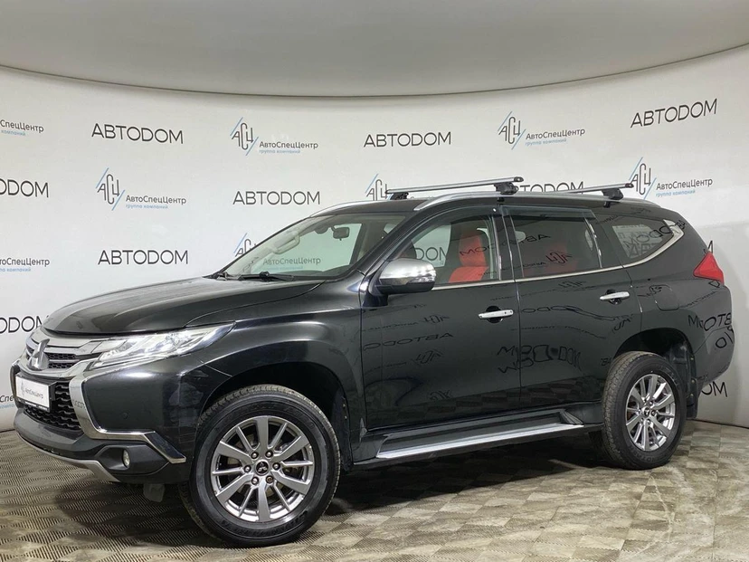 Mitsubishi Pajero Sport III поколение 2.4d AT 4WD (181 л.с.) Instyle Чёрный 2018 с пробегом 156 800 км