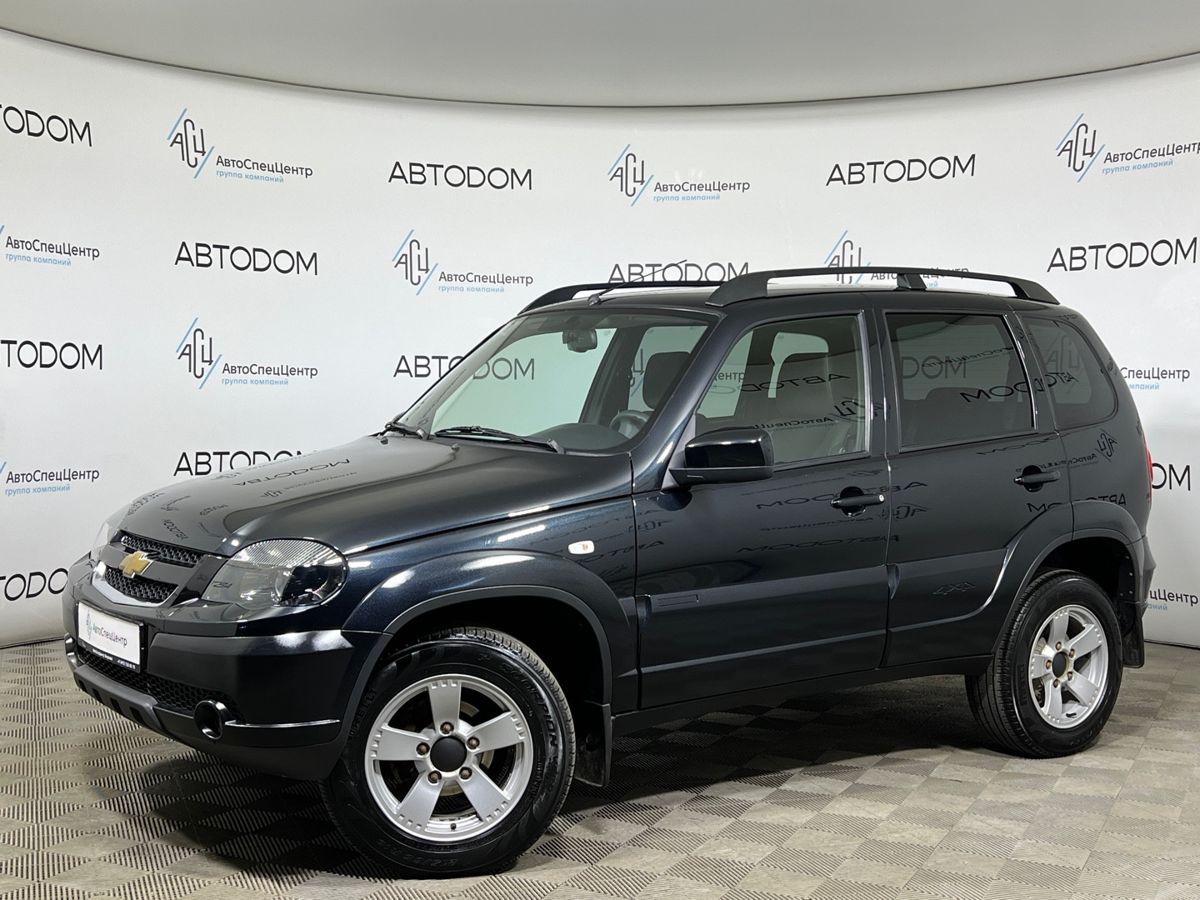 Chevrolet Niva I [рестайлинг] 1.7 MT 4WD (80 л.с.) LE+ Чёрный 2018 с пробегом 65 705 км