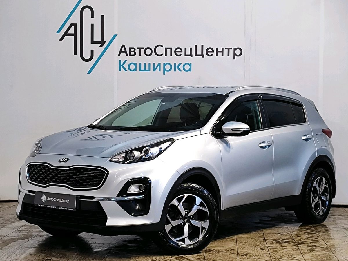Автомобиль Kia Sportage IV [рестайлинг] 2.0 AT (150 л.с.) Luxe Серебристый 2020 с пробегом 181 653 км