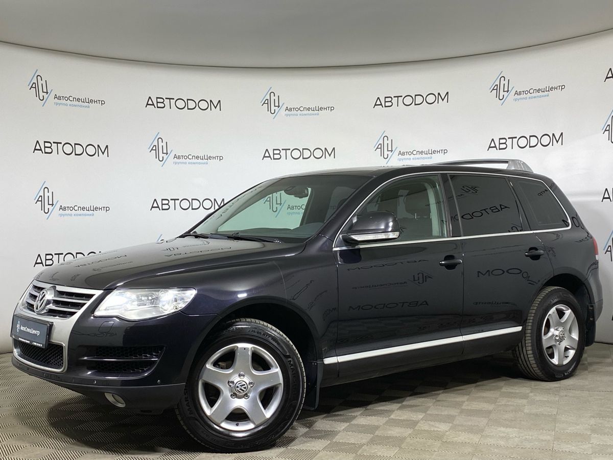 Volkswagen Touareg I [рестайлинг] 2.5d AT 4WD (163 л.с.) Base Чёрный 2008 с пробегом 224 276 км