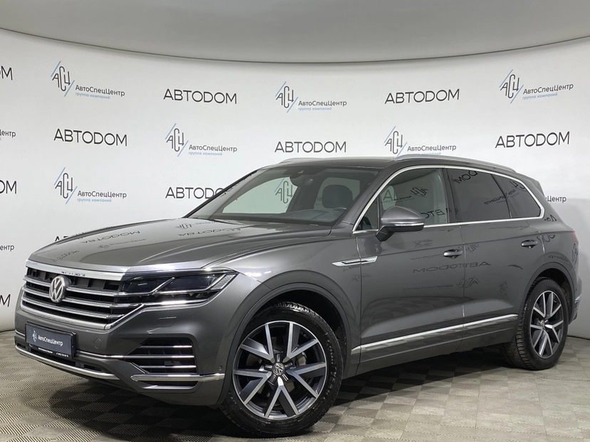 Автомобиль Volkswagen Touareg III поколение 2.0 AT 4WD (249 л.с.) Exclusive Серый 2020 с пробегом 120 464 км