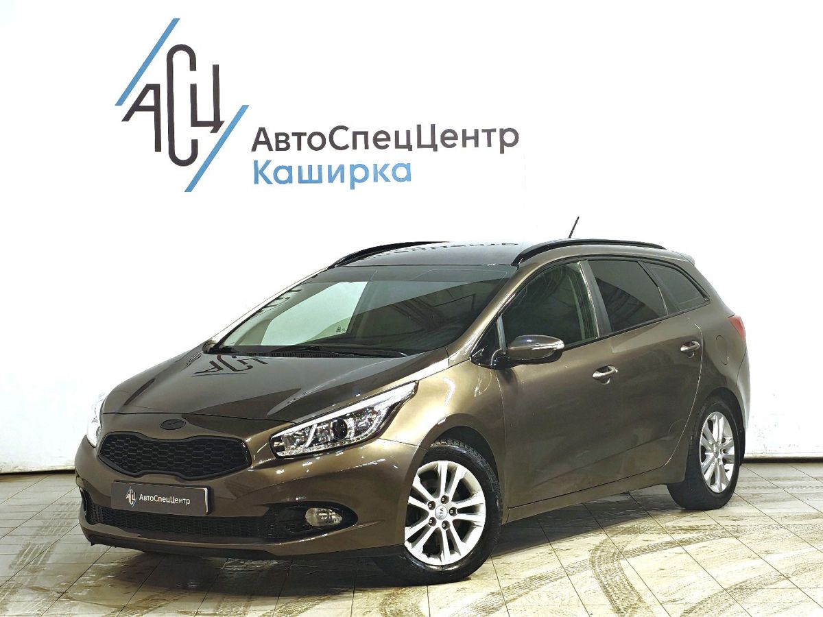 Автомобиль Kia Ceed II поколение 1.6 AT (129 л.с.) Comfort Коричневый 2014 с пробегом 257 867 км