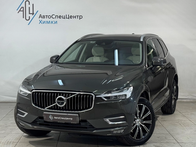 Автомобиль Volvo XC60 II поколение 2.0 AT 4WD (249 л.с.) Inscription Зелёный 2017 с пробегом 116 000 км