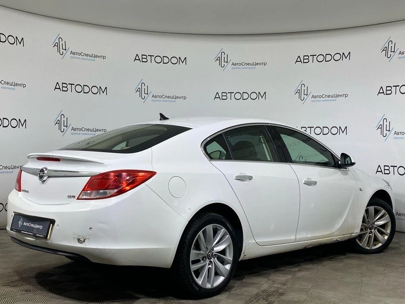 Автомобиль Opel Insignia I поколение 2.0d MT (160 л.с.) Business Edition Белый 2013 с пробегом 400 000 км