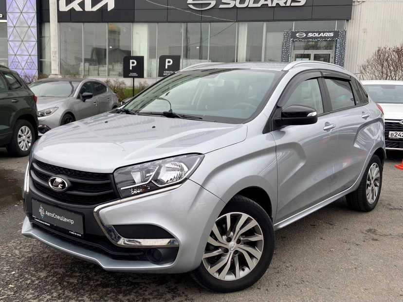 Автомобиль Lada (ВАЗ) XRAY I поколение 1.6 MT (106 л.с.) #Club Multimedia Бежевый 2022 с пробегом 27 000 км