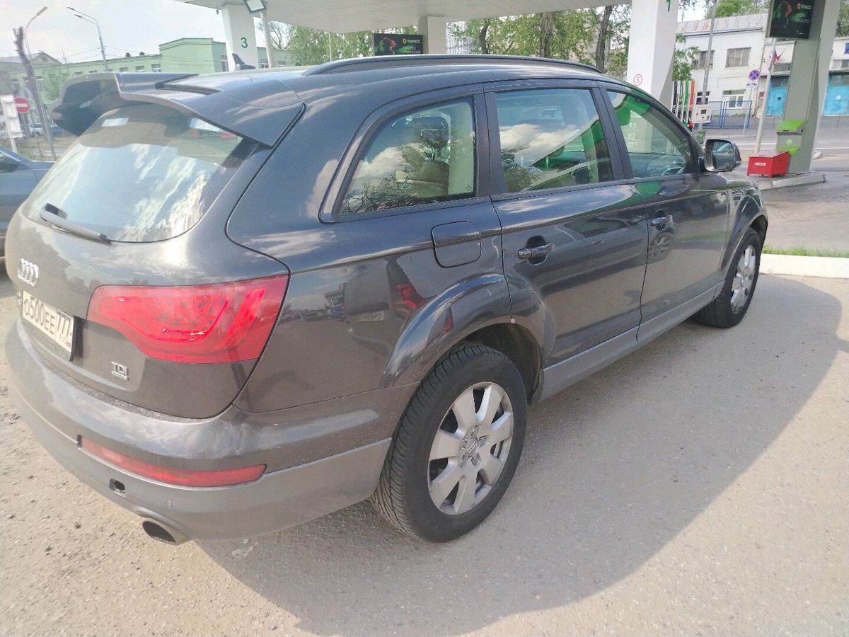Audi Q7 I (4L) [рестайлинг] 3.0d AT 4WD (245 л.с.) Base Серый 2013 с пробегом 303 130 км